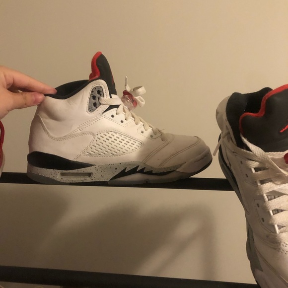 SOLD💗Air Jordan 5 - Picture 2 of 3